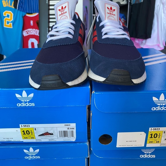 🆕 - Adidas - I5923 - Blue/Red/White - M 10/10.5 - Picture 2 of 8